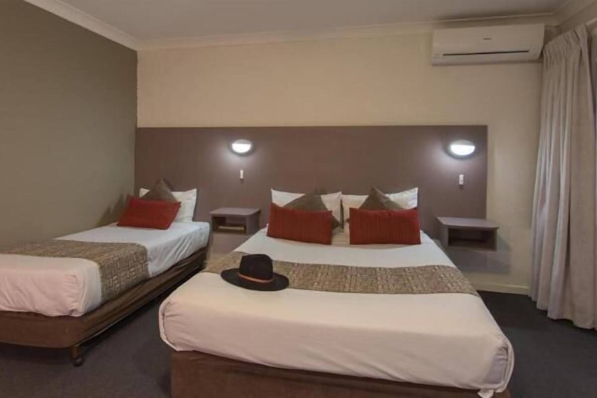 Literie hypoallergénique, bureau, chambres insonorisées