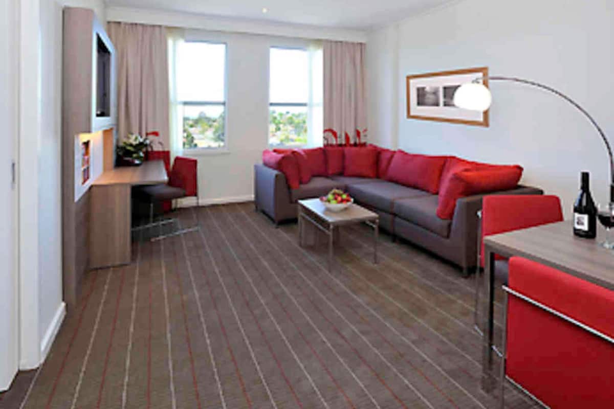 Suite, 1 King Bed with Sofa bed