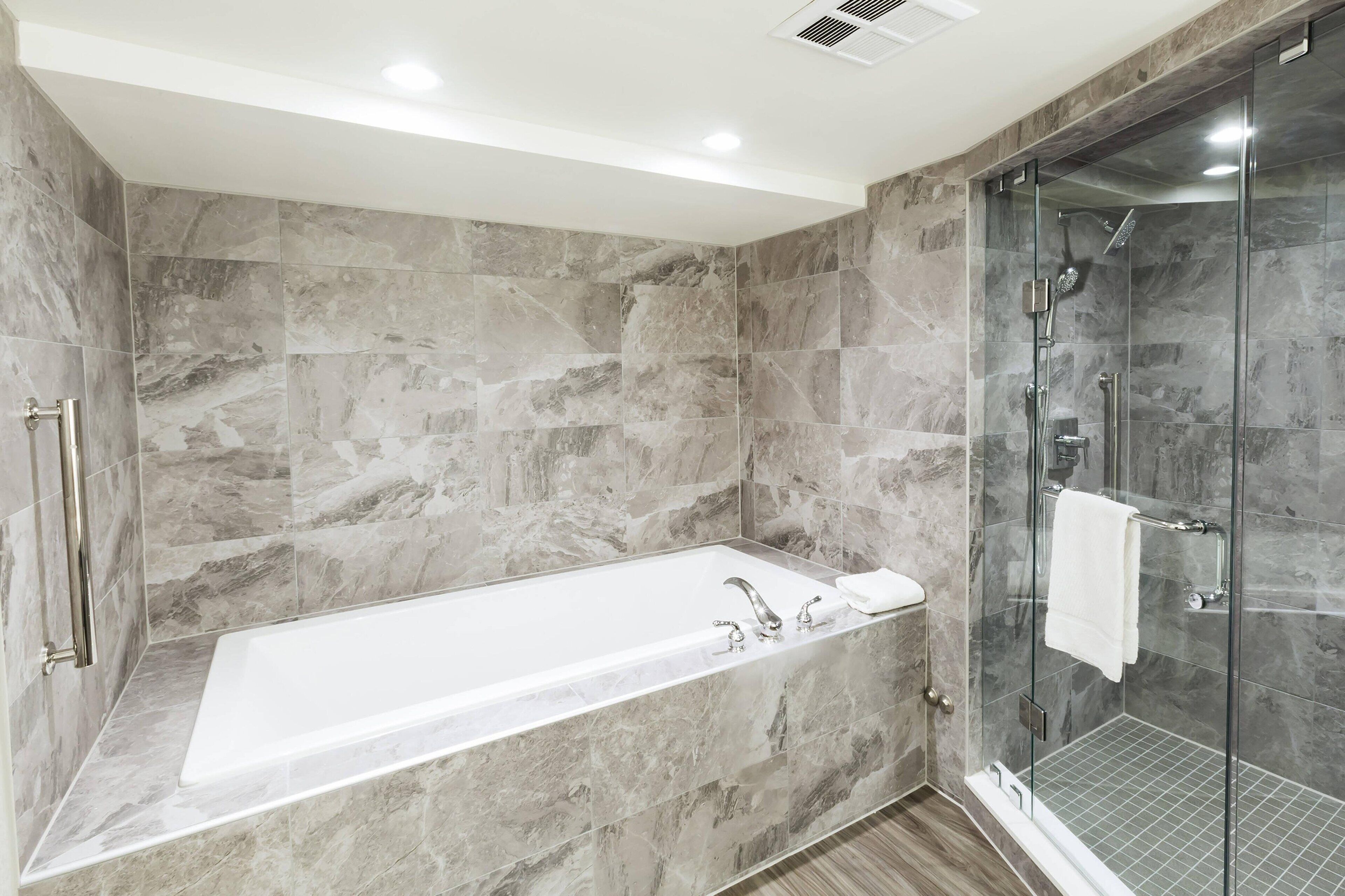 Photo - Marriott Niagara Falls Fallsview Hotel & Spa