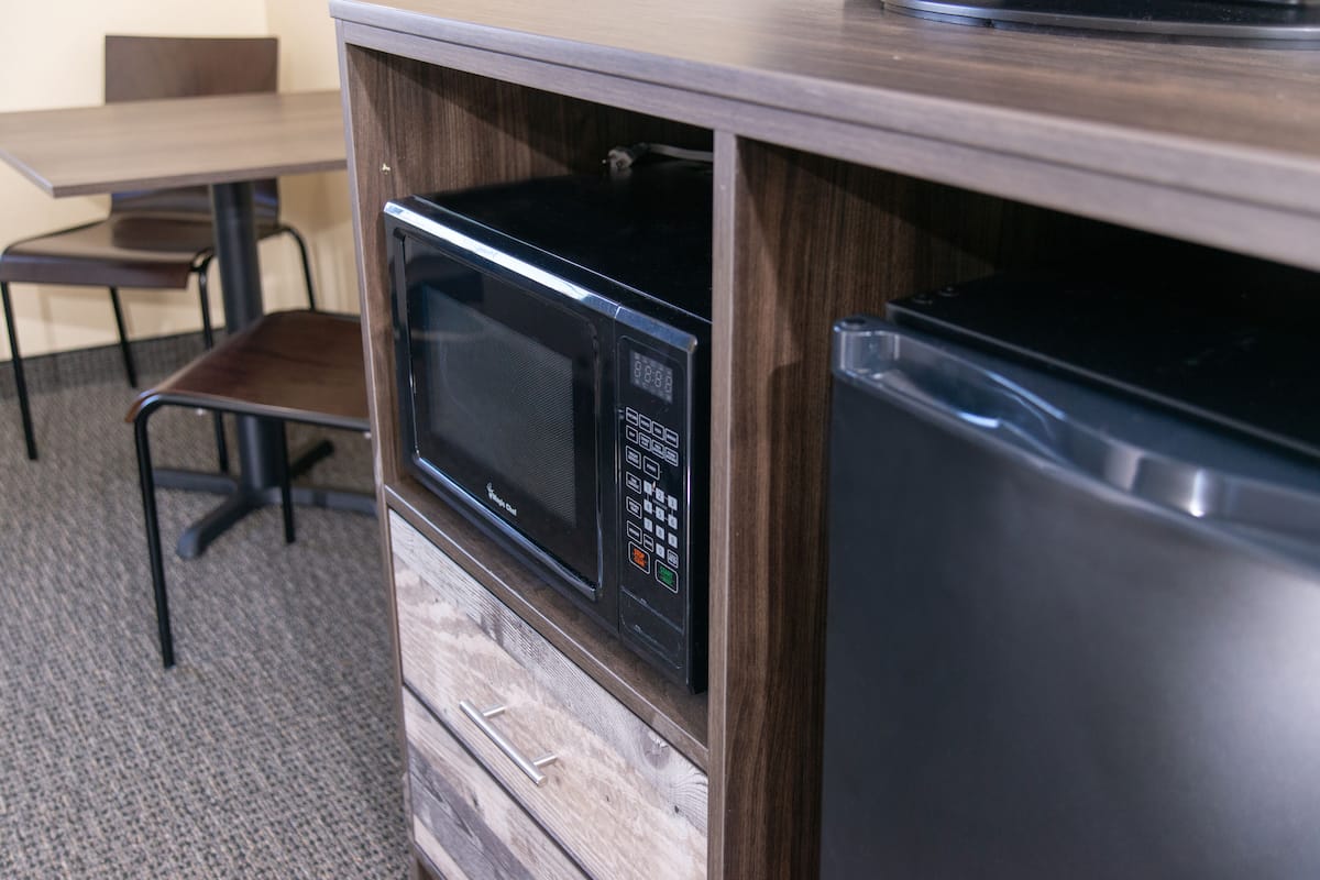 standard room, 1 king bed | pillow-top beds, iron/ironing board, free cots/infant beds