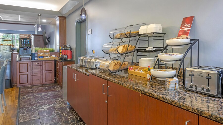 Best Western Plus Eau Claire Conference Center