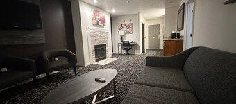 Best Western John Jay Inn