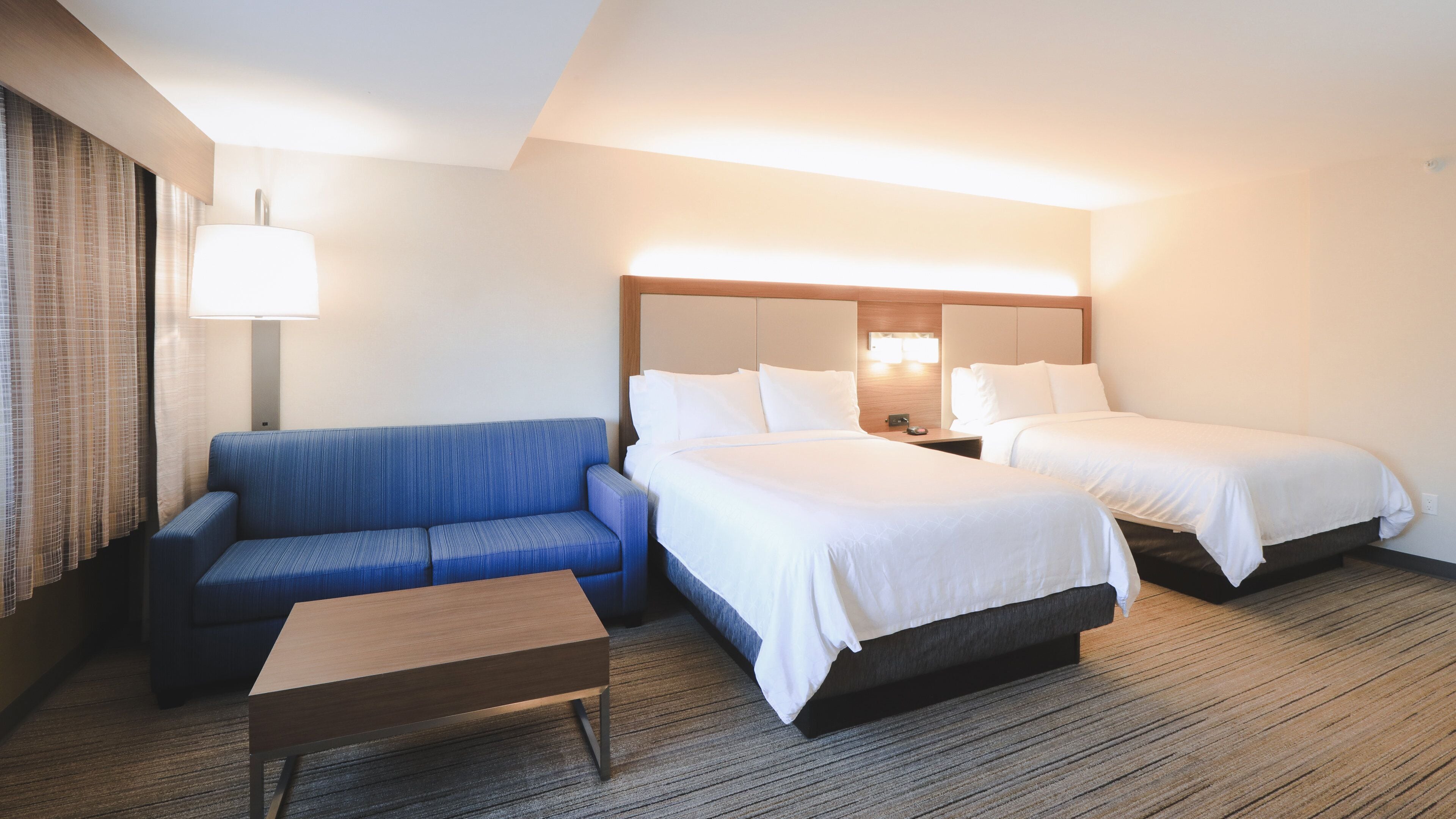 suite, 1 king bed | hypo-allergenic bedding, in-room safe, desk, blackout curtains