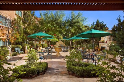 Ayres Suites Ontario at the Mills Mall - Rancho Cucamonga