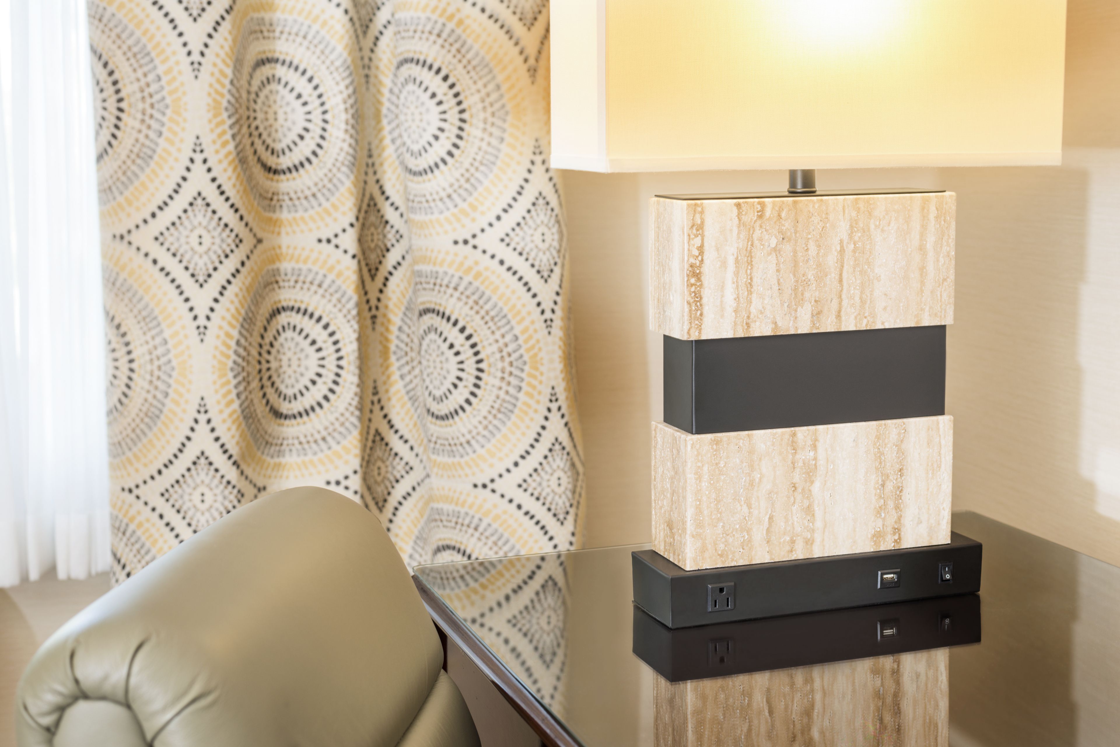 in-room business centre