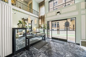 Reception - Embassy Hotel (San Francisco)