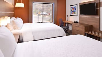 Premium bedding, pillow-top beds, in-room safe, desk