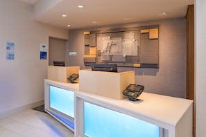 Check-in-/Check-out-Schalter