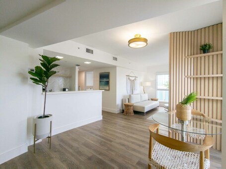 Bentley Hotel South Beach - Image 29