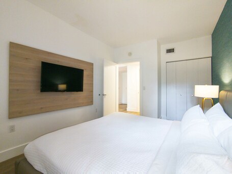 Bentley Hotel South Beach - Image 104
