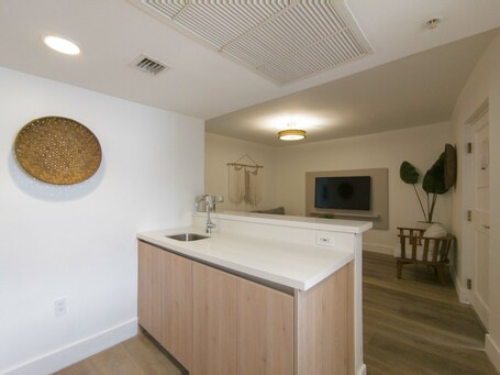 Bentley Hotel South Beach - Image 112