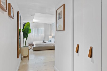 Bentley Hotel South Beach - Image 78