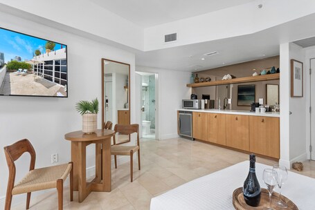 Bentley Hotel South Beach - Image 21