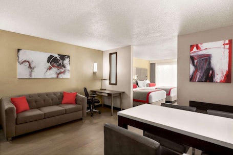 Studio Suite, 2 Double Beds, Accessible, Non Smoking (Mobility Accessible) | Premium bedding, in-room safe, desk, blackout drapes