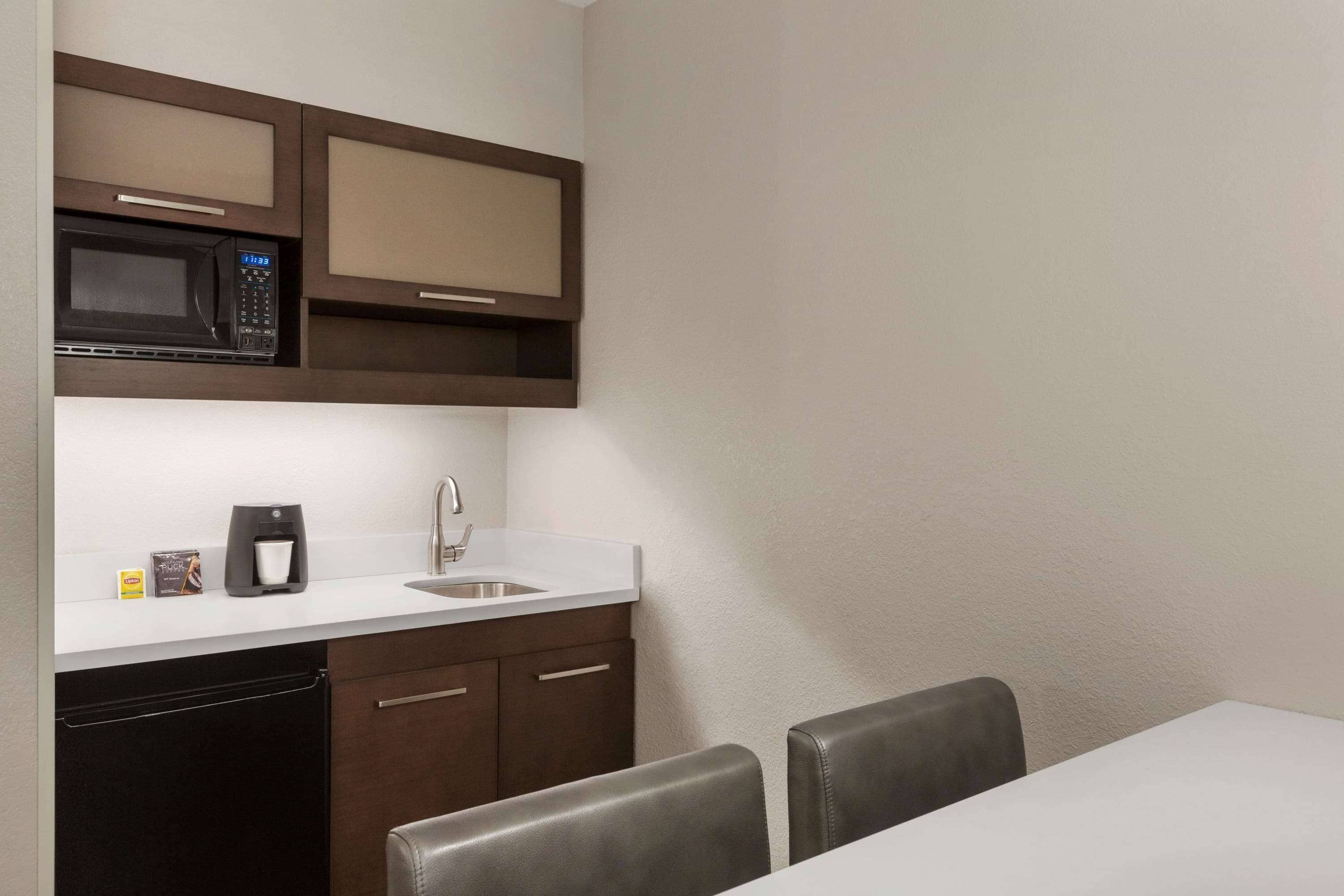 Photo - Ramada by Wyndham Suites Orlando Airport