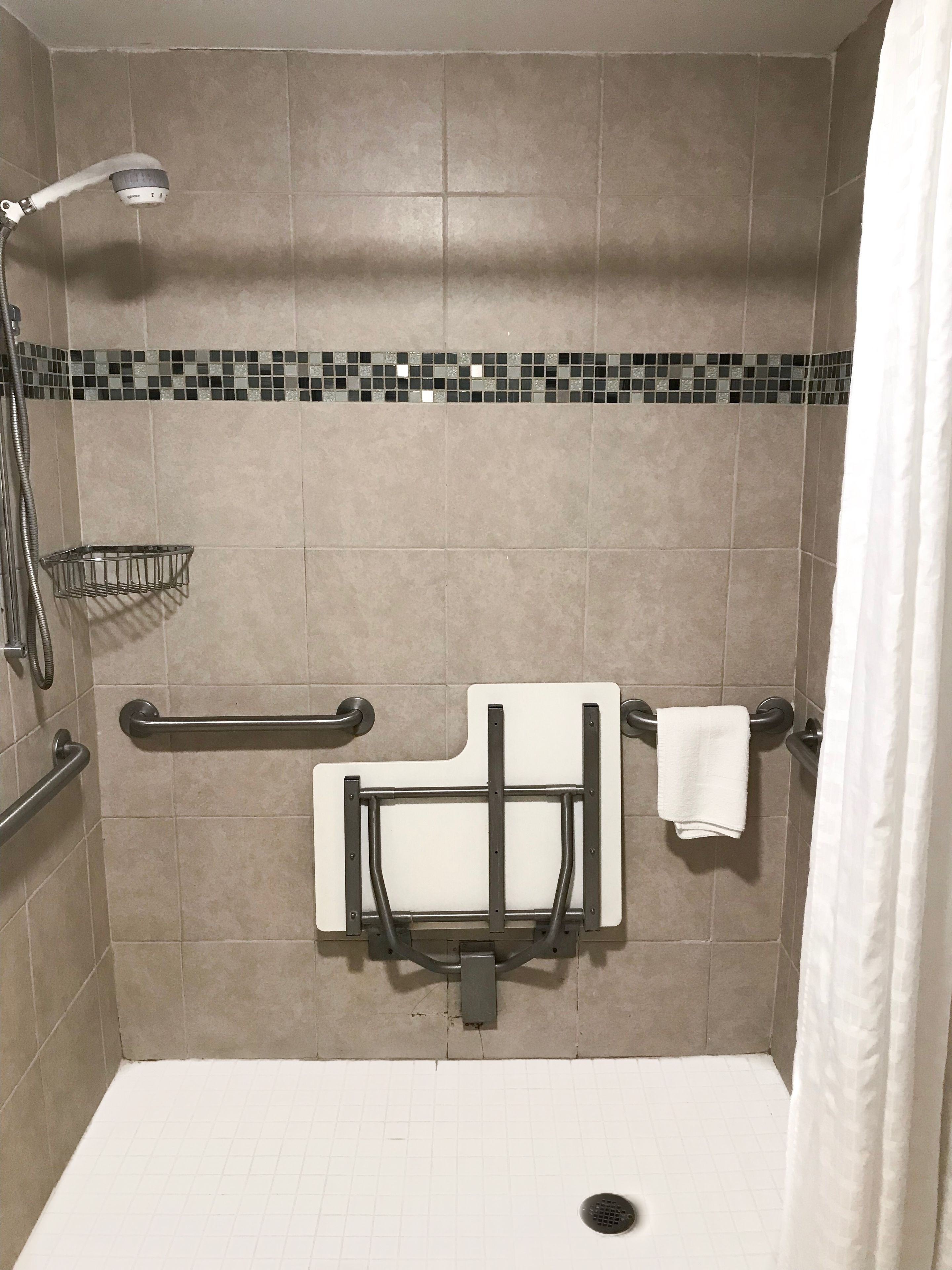studio suite, 1 king bed, accessible, non smoking (mobility/hearing accessible) | bathroom | combined shower/bathtub, eco-friendly toiletries, hair dryer, towels