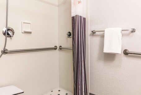 La Quinta Inn Suites by Wyndham Orlando Airport North - Image 70