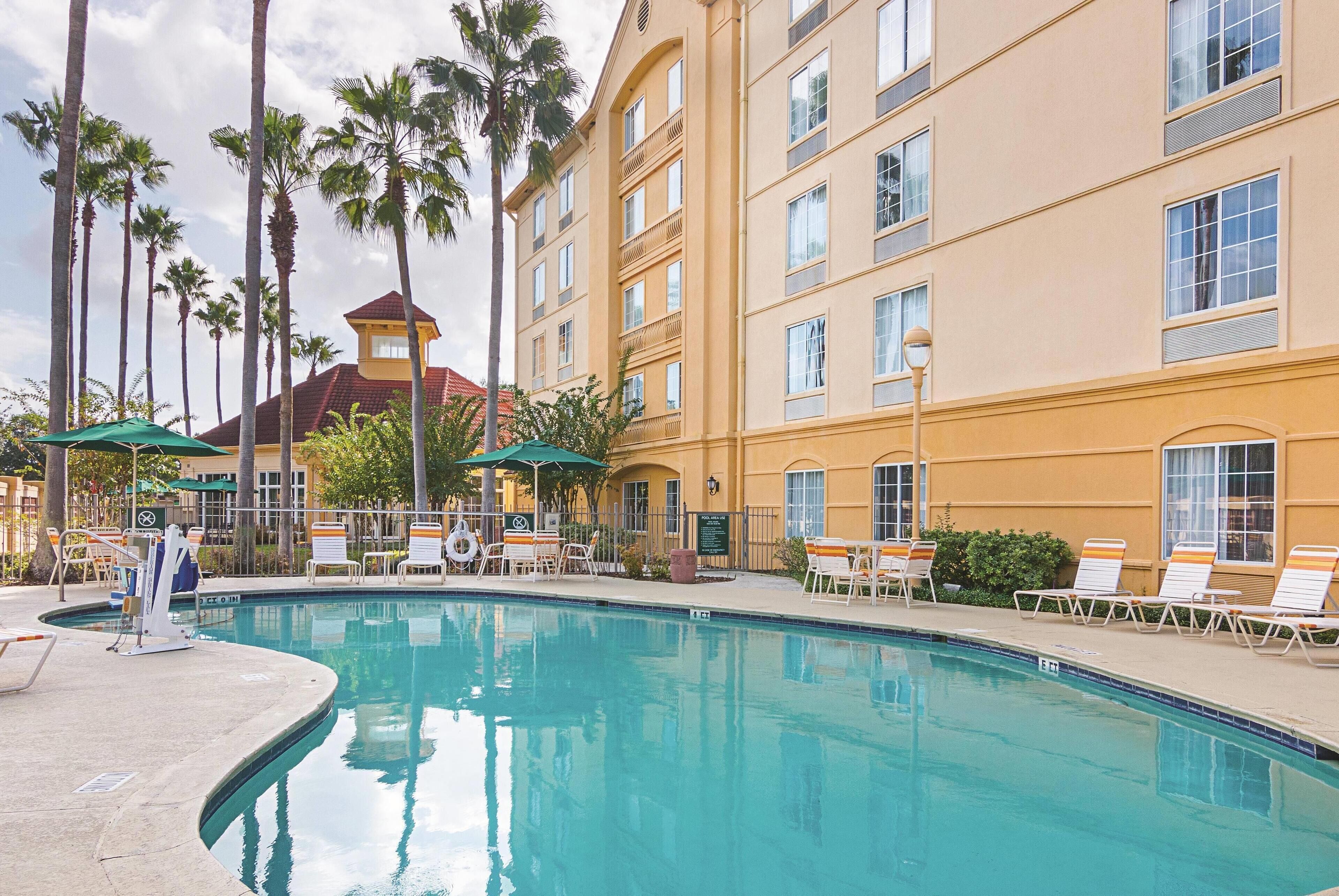 Foto - La Quinta by Wyndham Orlando Airport - On Property Food Trucks & Free Airport Shuttle!
