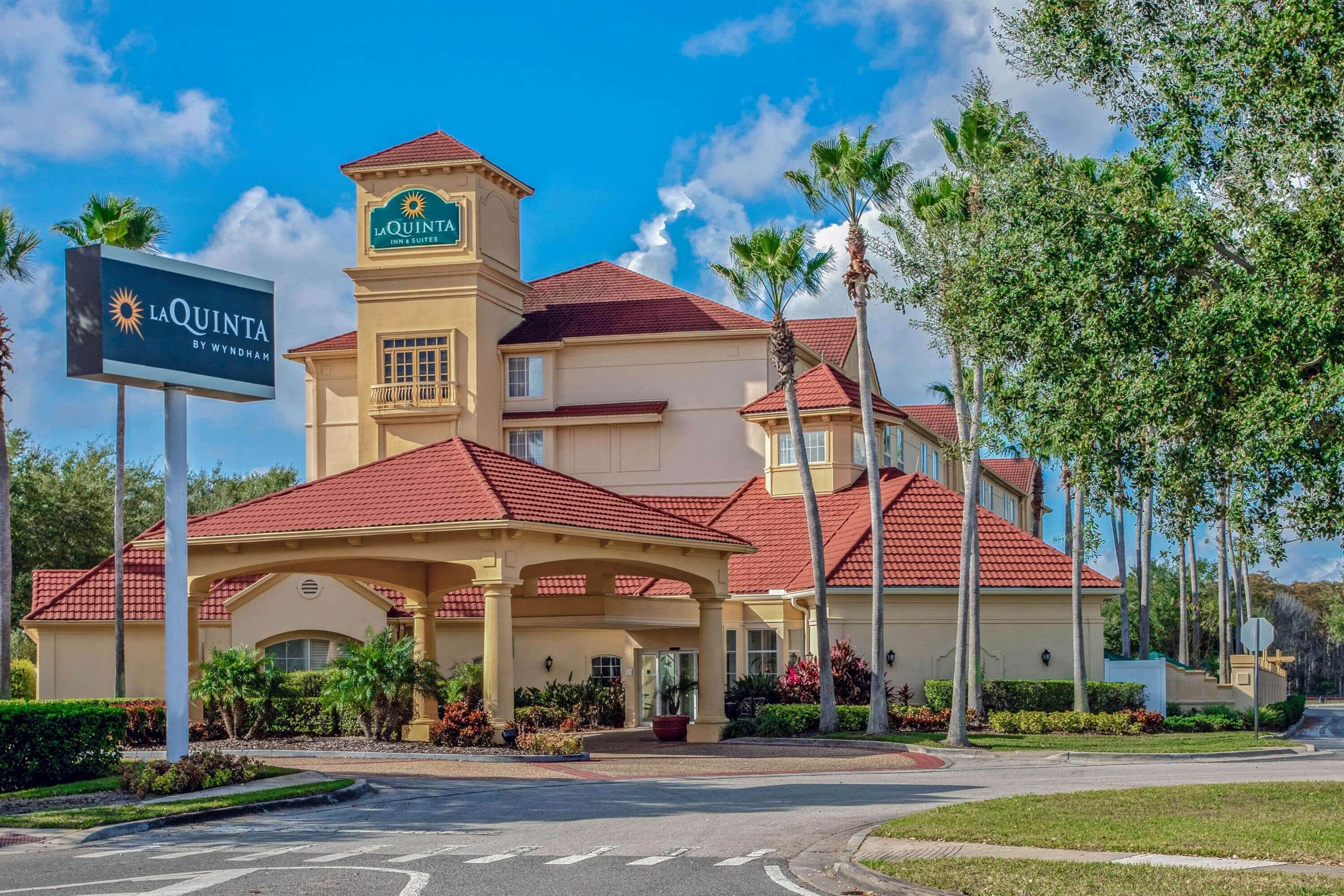 Foto - La Quinta by Wyndham Orlando Airport North - On Property Food Trucks & Free Airport Shuttle!