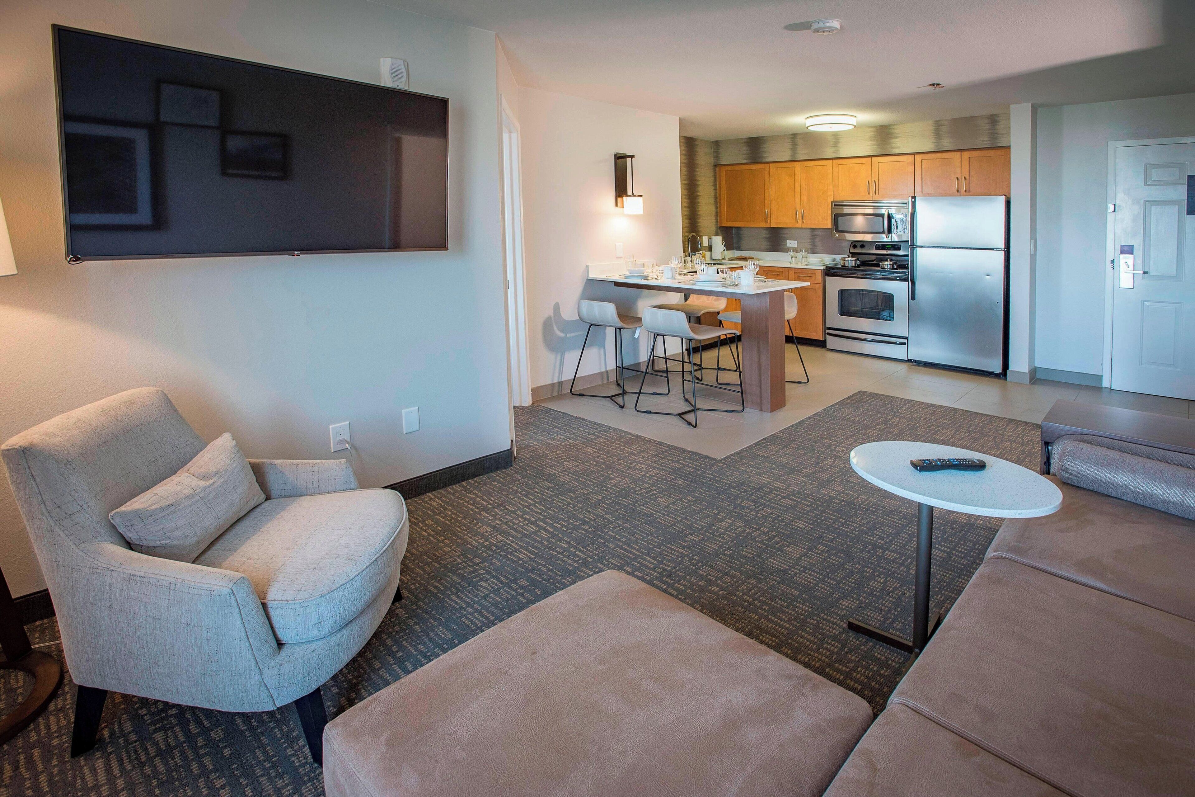 premium bedding, in-room safe, desk, blackout curtains