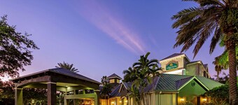 La Quinta Inn & Suites by Wyndham Ft. Lauderdale Plantation