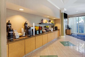 Free daily continental breakfast