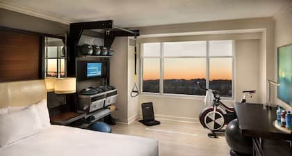 DoubleTree by Hilton Atlanta Airport