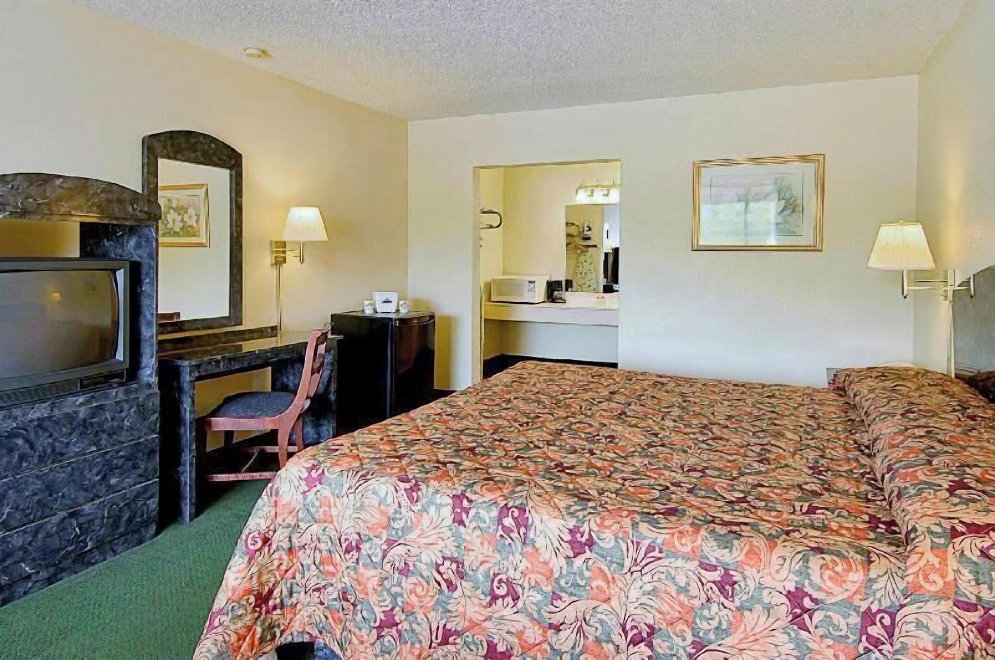 Iron/ironing board, free cots/infant beds, rollaway beds, free WiFi