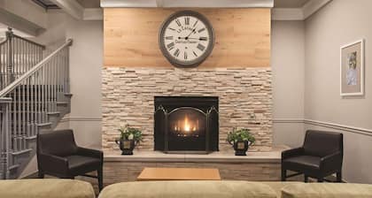 Country Inn & Suites by Radisson, Schaumburg, IL