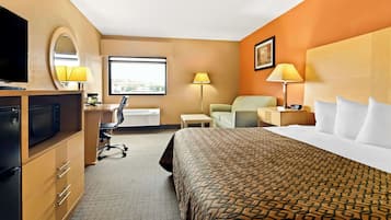Standard Room, 1 King Bed, Accessible, Bathtub | Pillowtop beds, desk, blackout drapes, iron/ironing board