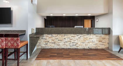 Best Western Plus Albert Lea I-90/I-35 Hotel