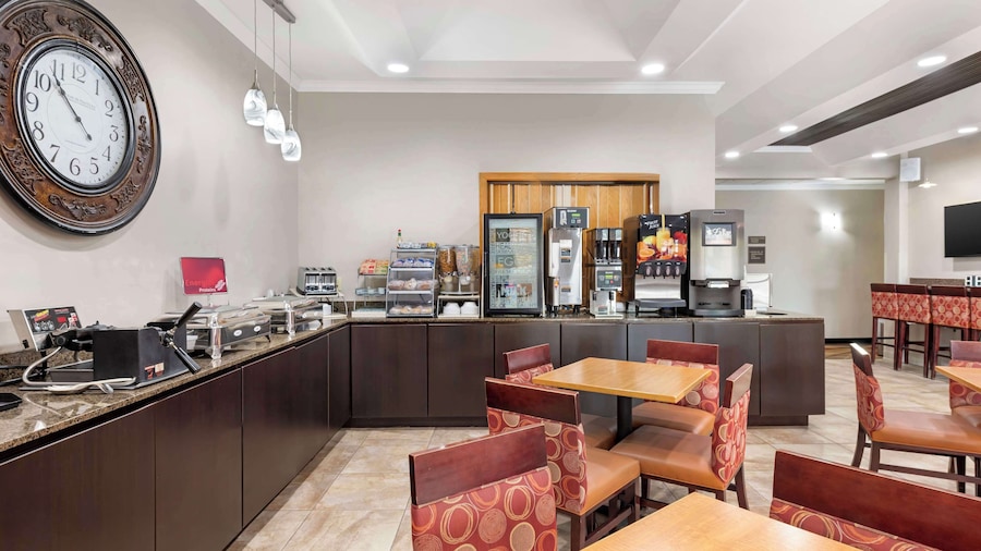 Best Western Plus Albert Lea I-90/I-35 Hotel