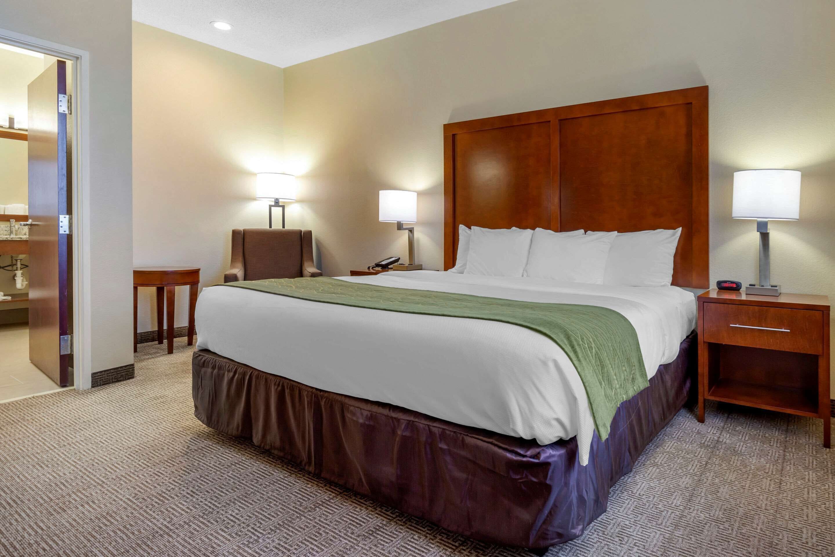 iron/ironing board, rollaway beds, free wifi, bed sheets