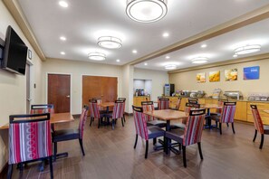 Bao gồm bữa sáng đầy đủ