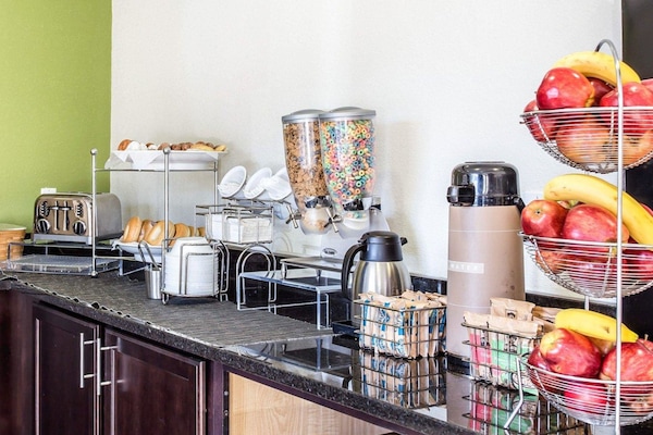 Free daily full breakfast