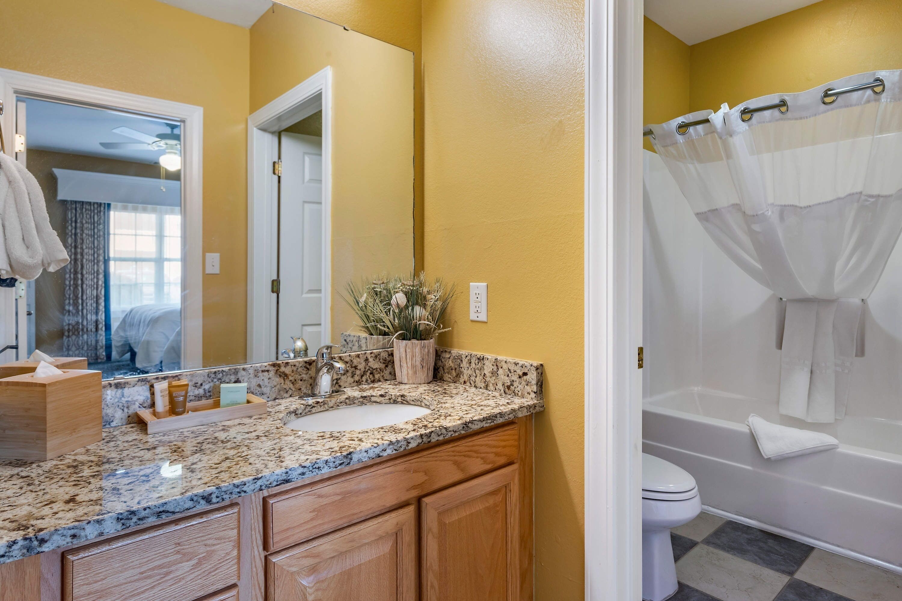 Photo - Bluegreen Vacations Harbour Lights, an Ascend Collection Resort