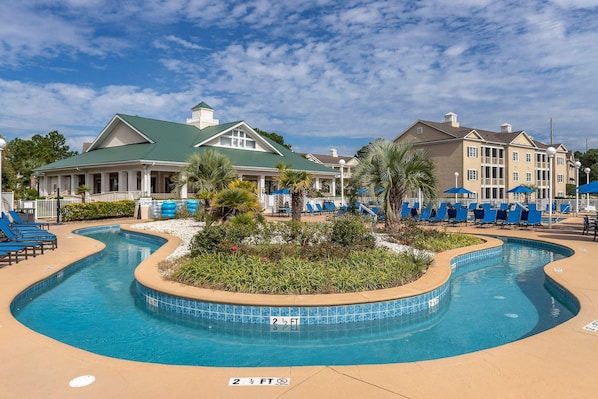 Indoor pool, 2 outdoor pools, sun loungers