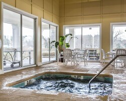 Indoor pool, 2 outdoor pools, sun loungers