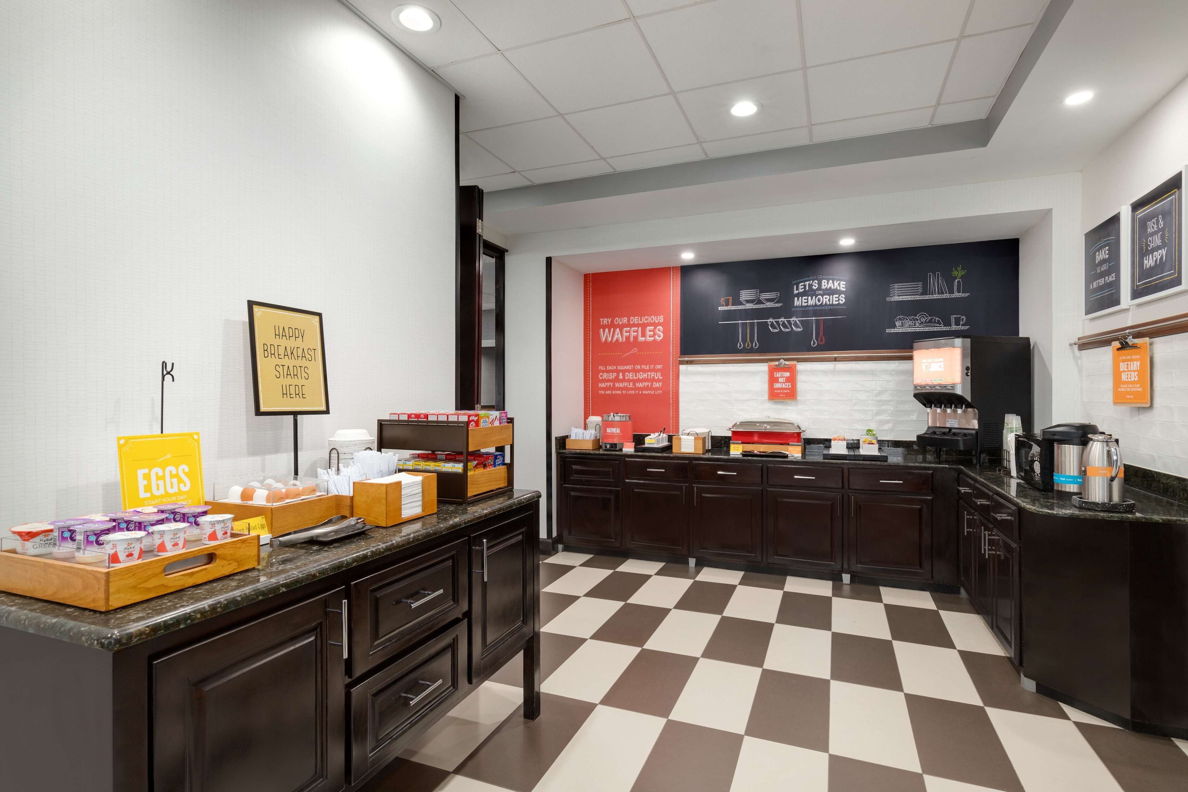 free daily continental breakfast