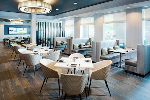 Dallas Marriott Suites Medical/Market Center