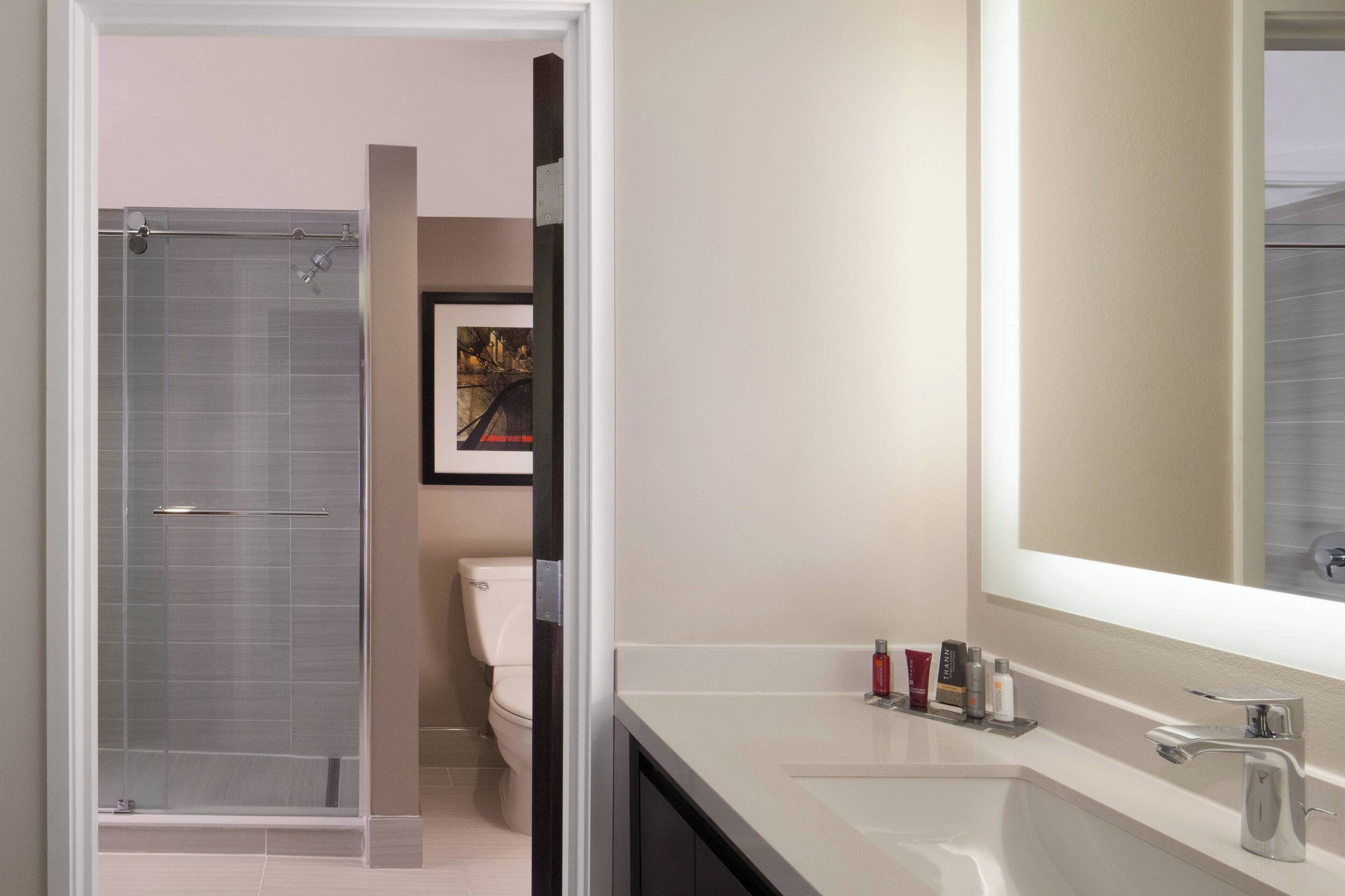 Photo - Dallas Marriott Suites Medical/Market Center