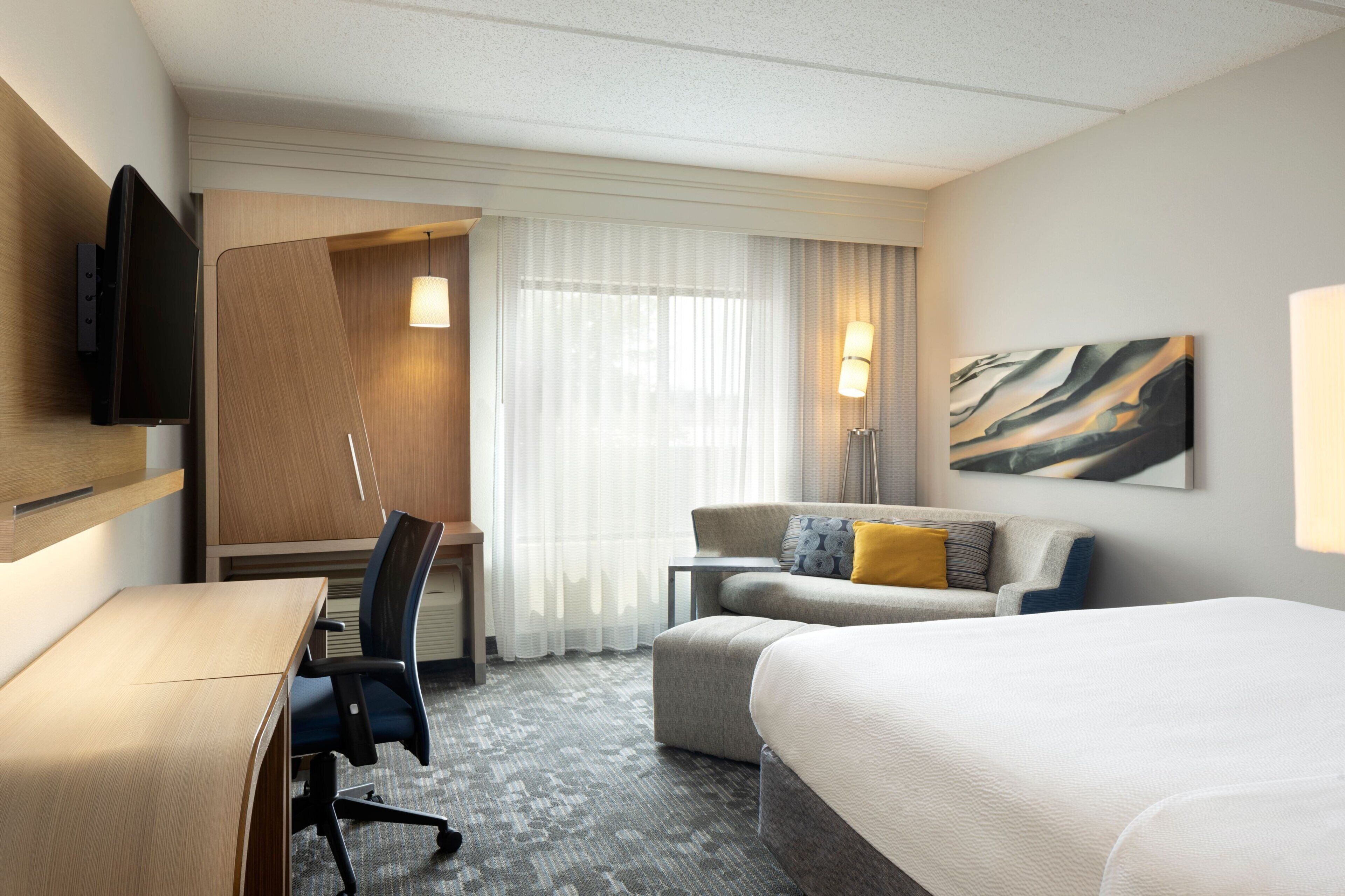 Photo - Courtyard by Marriott Austin Round Rock