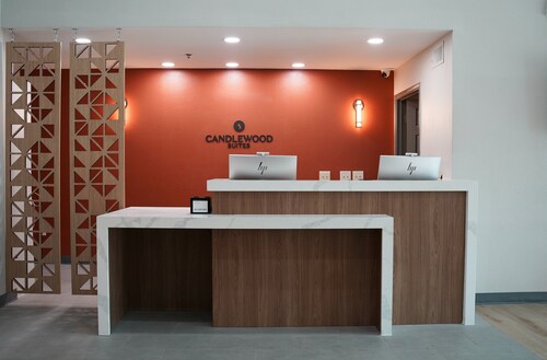 Candlewood Suites Houston Space Center – Webster