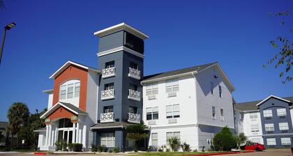 Candlewood Suites Houston Space Center â Webster