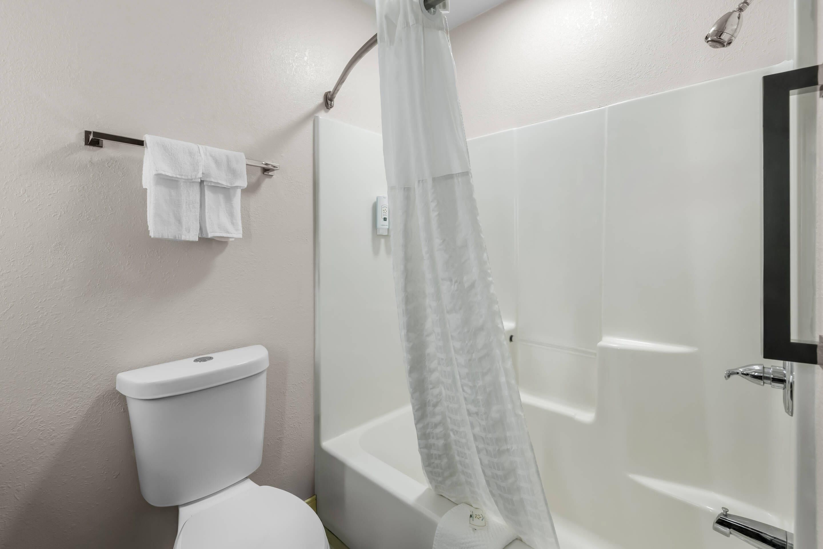 Photo - Quality Inn Brewerton - Syracuse Oneida Lake Area