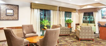 Days Inn by Wyndham Brewerton/ Syracuse near Oneida Lake