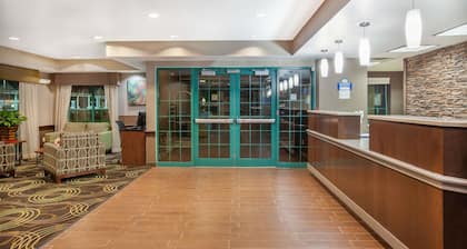 Days Inn by Wyndham Brewerton/ Syracuse near Oneida Lake