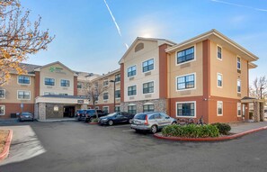 Exterior - Extended Stay America Suites Sacramento Roseville (Roseville)