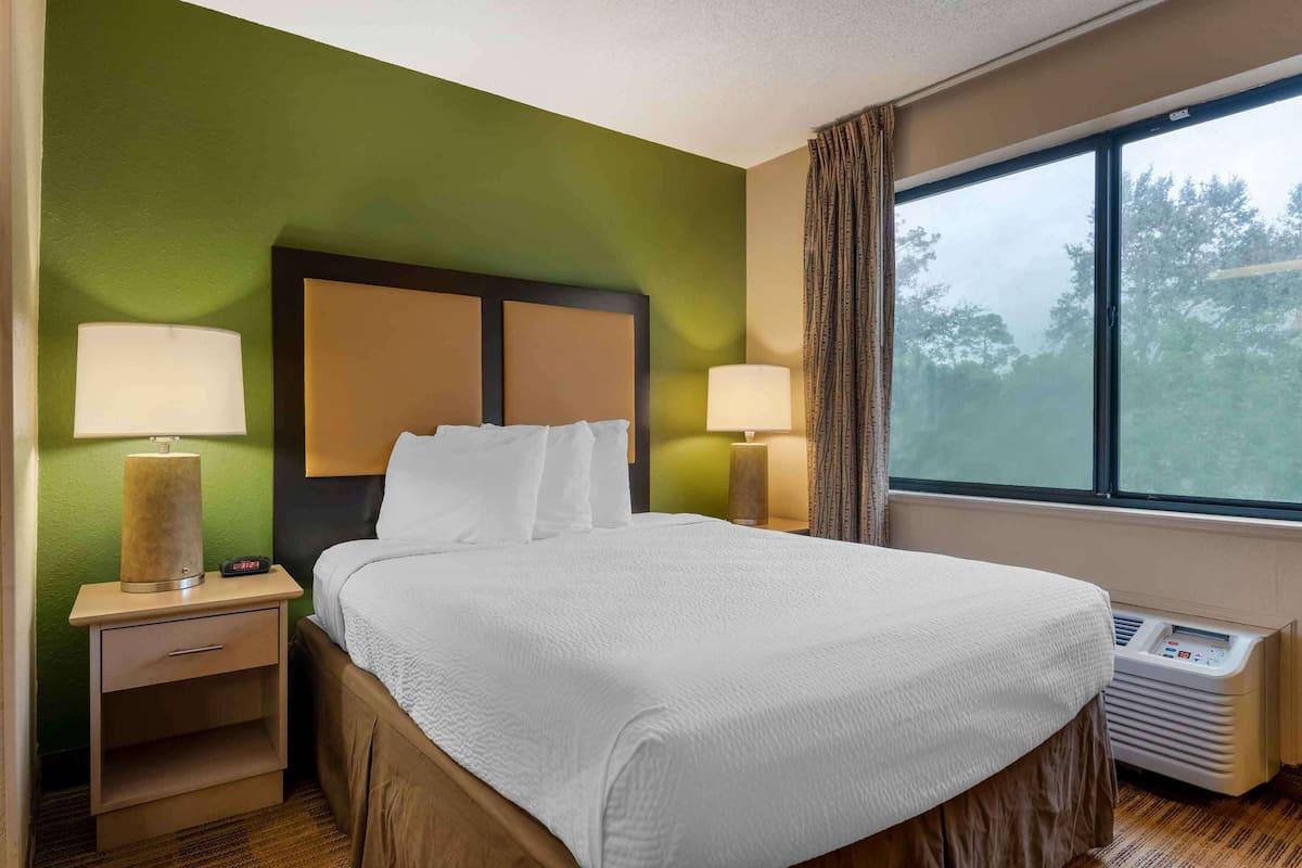 Desk, blackout curtains, iron/ironing board, free WiFi