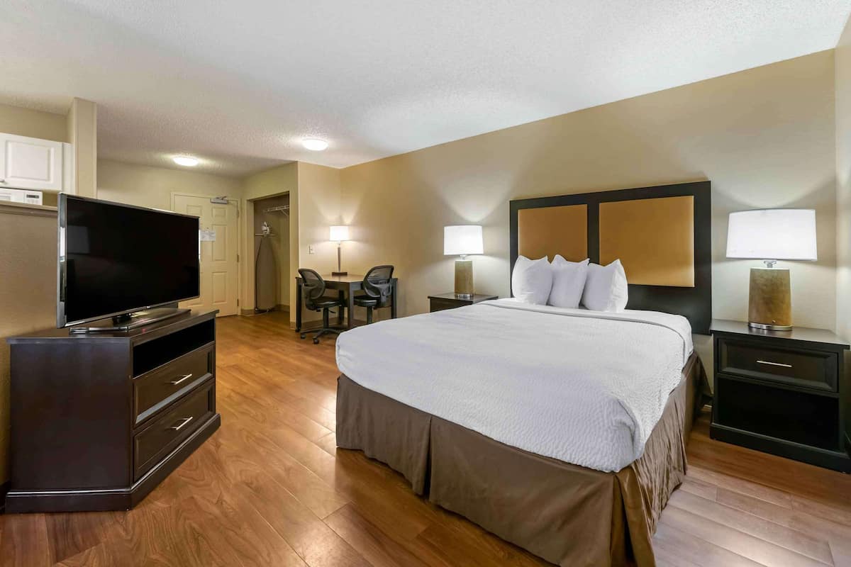 Desk, blackout curtains, iron/ironing board, free WiFi